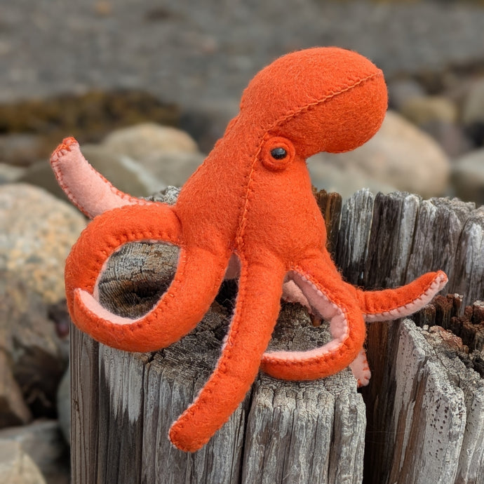 Octopus Hand Stitching Felt Kit